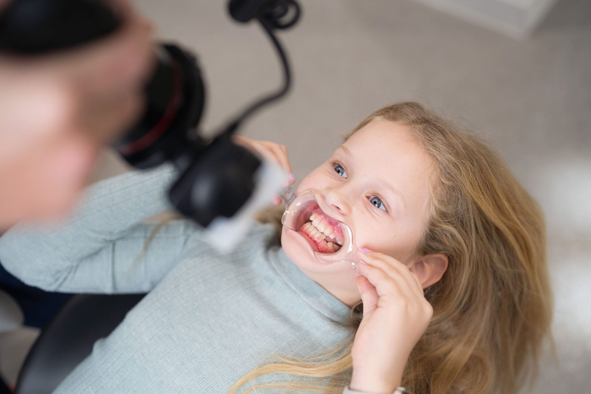 a young girl having a Perth orthodontic evaluation