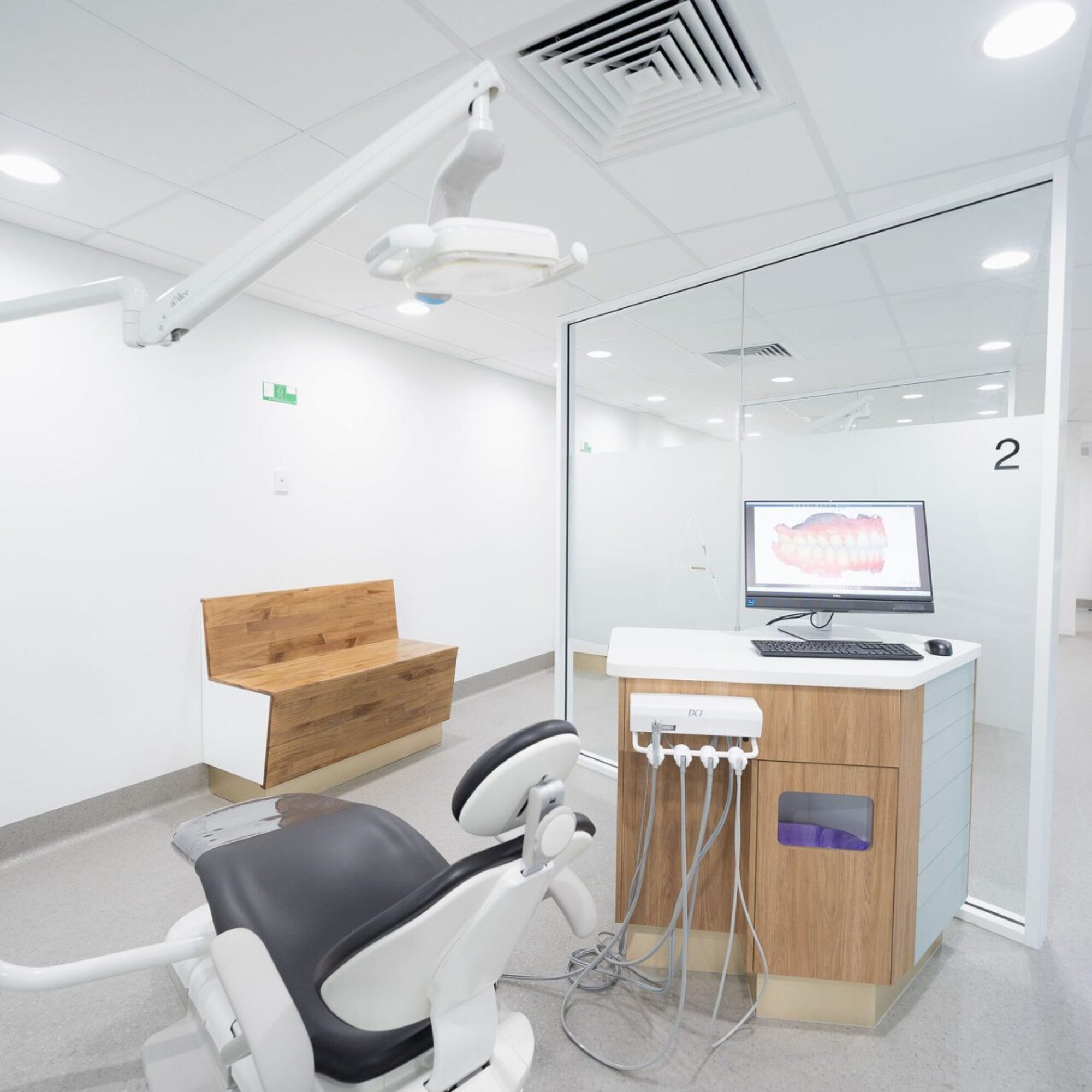 a Perth orthodontic clinic with advanced technology